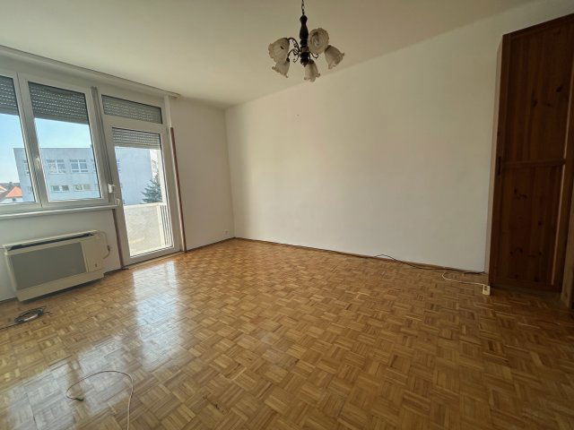 Kiadó téglalakás, albérlet, Debrecenben 150 E Ft / hó