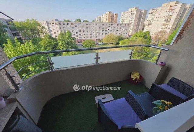 Eladó panellakás, Nyíregyházán 42.9 M Ft, 2 szobás