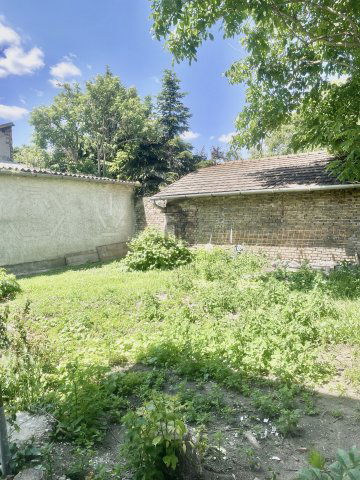 Eladó családi ház, Vecsésen 108 M Ft, 5 szobás