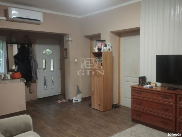 Eladó családi ház, Martonvásáron 115 M Ft, 3+2 szobás