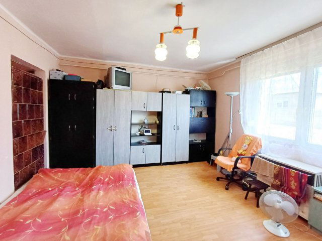 Eladó családi ház, Bökönyön 8.9 M Ft, 1 szobás