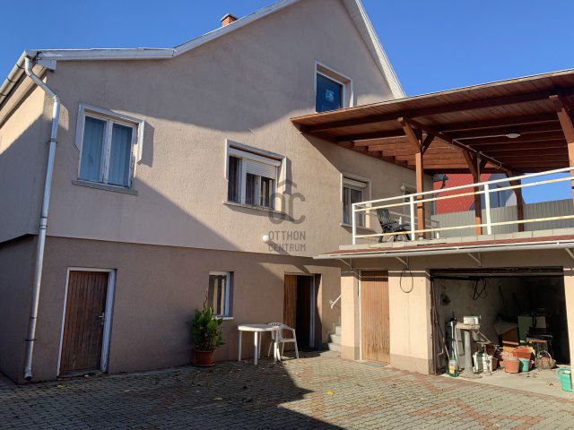 Eladó családi ház, Szirmabesenyőn 69.9 M Ft, 5 szobás