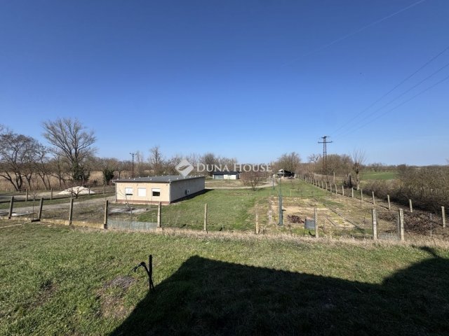 Eladó ipari ingatlan, Cibakházán 69.9 M Ft / költözzbe.hu