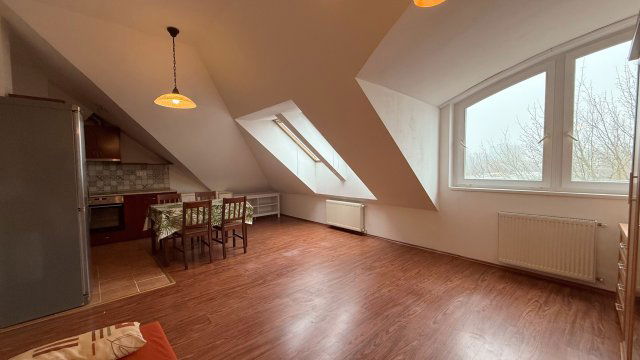 Eladó téglalakás, Budapesten, X. kerületben, Sörgyár utcában