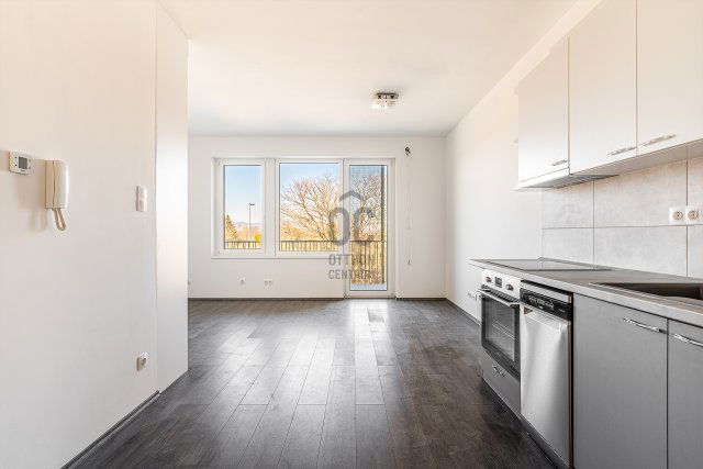 Kiadó téglalakás, albérlet, III. kerületben, Hadrianus utcában