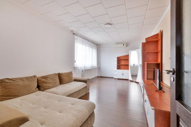 Eladó panellakás, Budapesten, III. kerületben 70 M Ft, 1+2 szobás