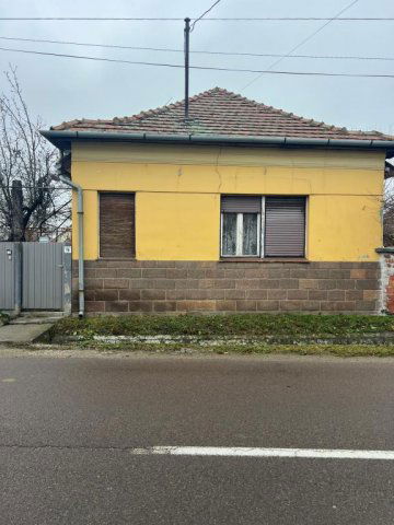 Eladó családi ház, Mezőkövesden 33.49 M Ft, 3 szobás