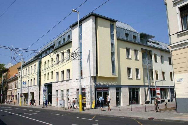 Eladó üzlethelyiség, Debrecenben 52 M Ft / költözzbe.hu