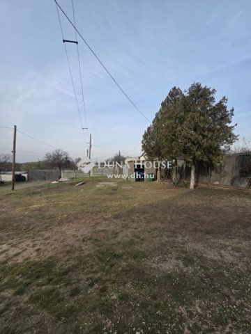 Eladó ikerház, Budapesten, XVIII. kerületben 49.9 M Ft, 2 szobás