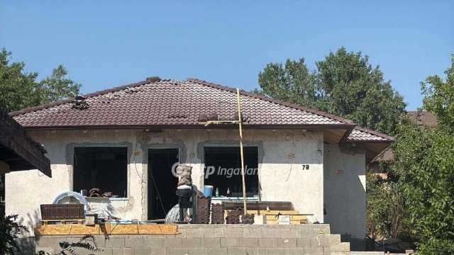 Eladó családi ház, Érden 150 M Ft, 4 szobás