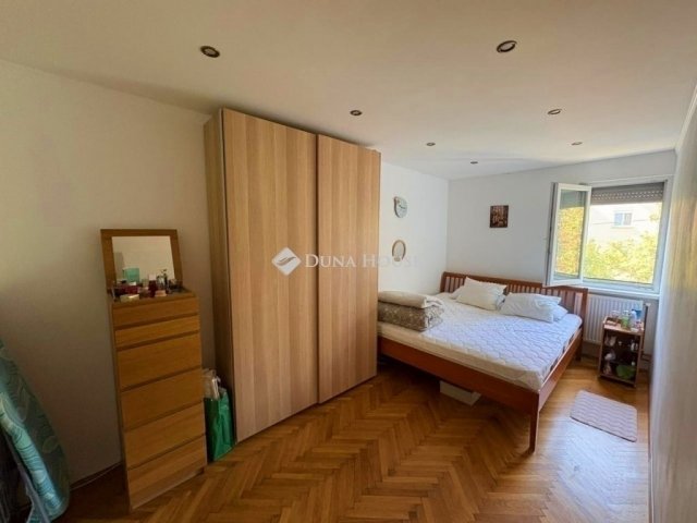 Eladó téglalakás, Budapesten, XIV. kerületben 74.9 M Ft
