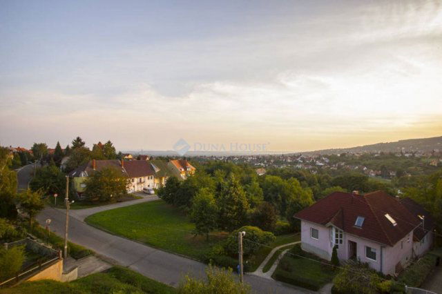 Eladó telek, Pécsett, Papkert utcában 29.5 M Ft