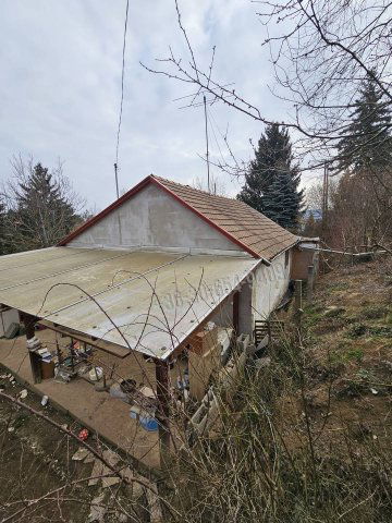 Eladó családi ház, Nagymaroson 84.5 M Ft, 3 szobás