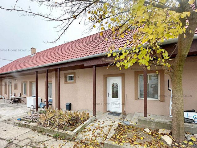 Eladó családi ház, Ürömön 108 M Ft, 4 szobás