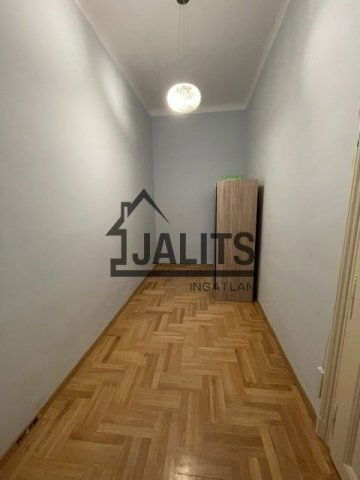 Kiadó téglalakás, albérlet, VI. kerületben, Rózsa utcában