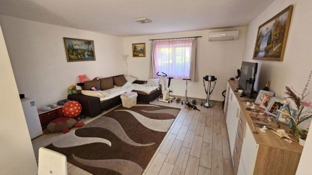 Eladó családi ház, Pusztaszabolcson 44.9 M Ft, 2 szobás