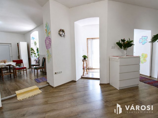 Eladó családi ház, Enyingen 39 M Ft, 3 szobás