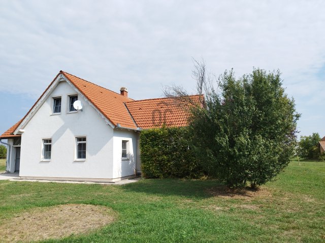 Eladó családi ház, Mátyásdombon 55 M Ft, 5 szobás