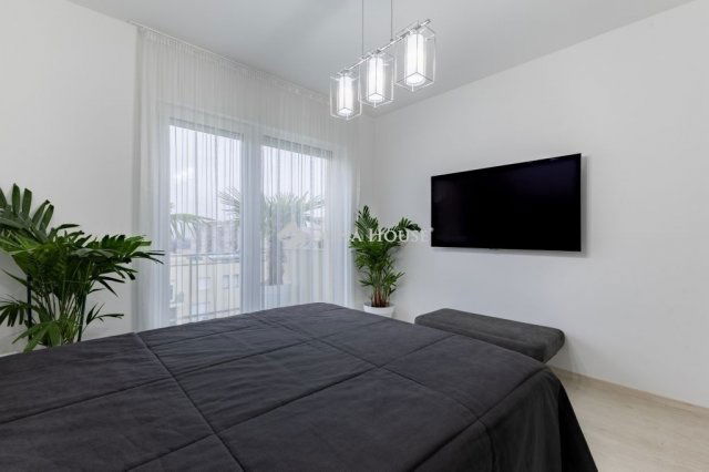 Eladó téglalakás, Budapesten, XIX. kerületben 152 M Ft, 3 szobás