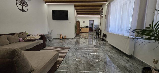 Eladó családi ház, Baracson 68 M Ft, 2+2 szobás