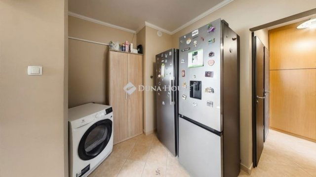 Eladó téglalakás, Budapesten, XX. kerületben 79.9 M Ft, 3 szobás