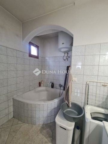 Eladó családi ház, Budapesten, XX. kerületben 201.9 M Ft