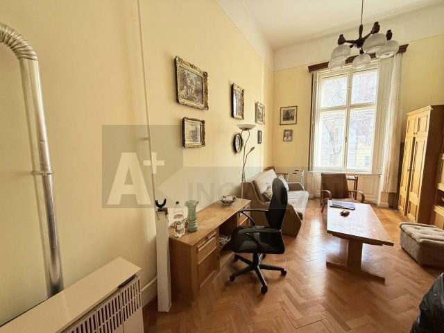 Eladó téglalakás, Szegeden 57.9 M Ft, 2 szobás