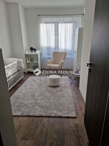 Eladó családi ház, Monoron 199.99 M Ft, 5 szobás