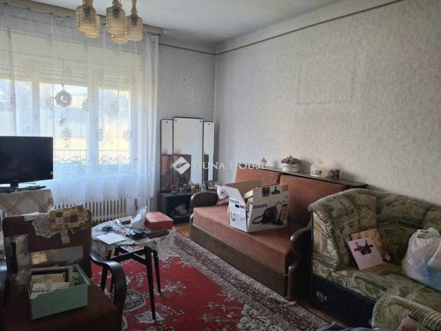 Eladó családi ház, Dunaharasztin 110 M Ft, 6 szobás