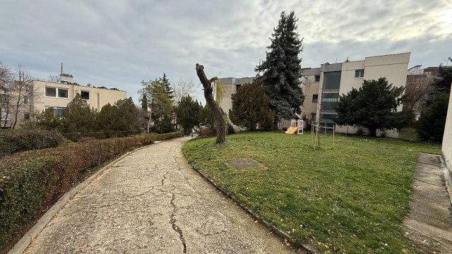 Eladó téglalakás, Budapesten, XI. kerületben, Brassó úton