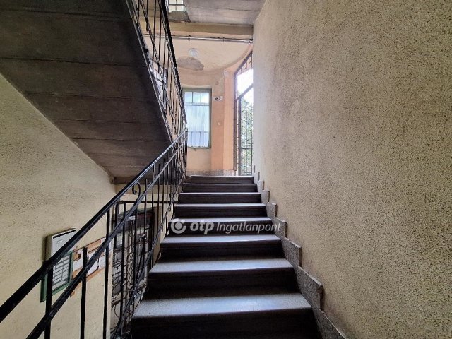 Eladó téglalakás, Budapesten, X. kerületben 37.9 M Ft, 1 szobás