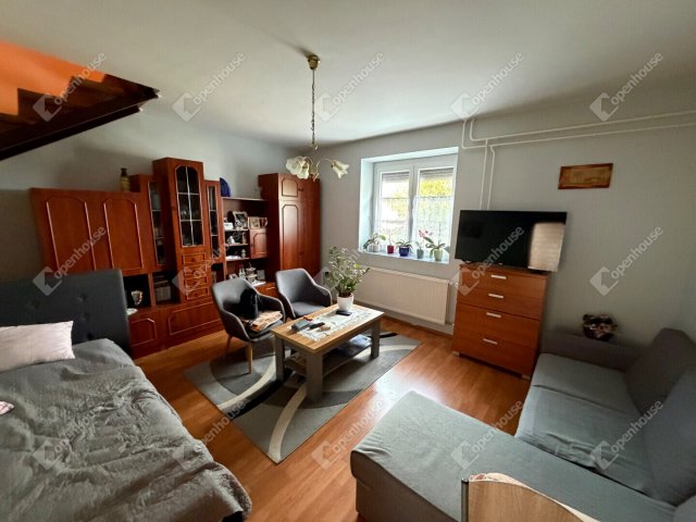 Eladó téglalakás, Zalaegerszegen 41.9 M Ft, 3 szobás