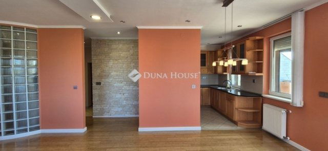 Eladó téglalakás, Budapesten, X. kerületben 163.5 M Ft, 3 szobás
