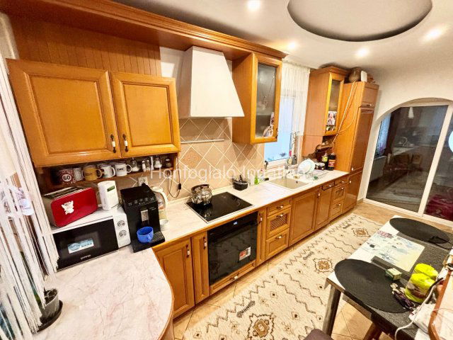 Eladó családi ház, Nyíregyházán 94 M Ft, 3+1 szobás