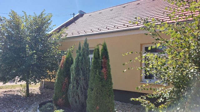 Eladó családi ház, Csóton 39.5 M Ft, 4 szobás