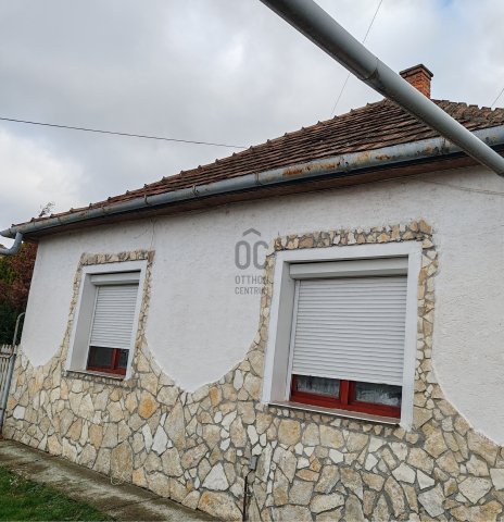 Eladó családi ház, Kengyelen 23.4 M Ft, 3 szobás