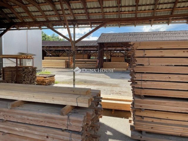 Eladó ipari ingatlan, Dunakeszin 570 M Ft / költözzbe.hu