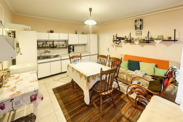 Eladó családi ház, Nagykőrösön 52.5 M Ft, 3 szobás