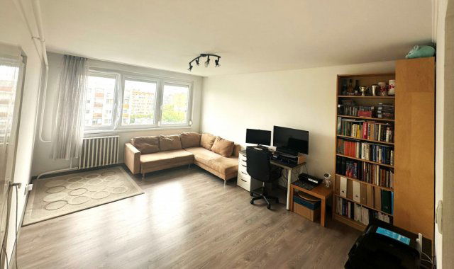 Eladó téglalakás, Budapesten, XIV. kerületben, Füredi utcában