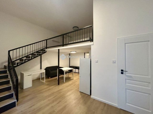 Eladó téglalakás, Budapesten, VIII. kerületben 99.7 M Ft