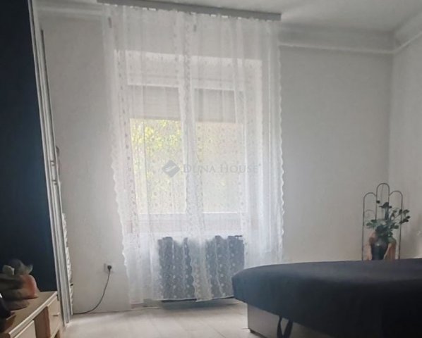 Eladó téglalakás, Tökölön 50.5 M Ft, 2 szobás