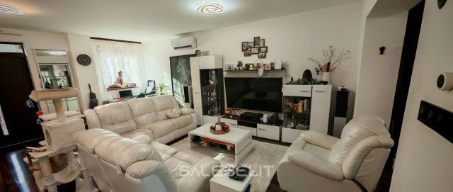 Eladó sorház, Debrecenben 125 M Ft, 3 szobás