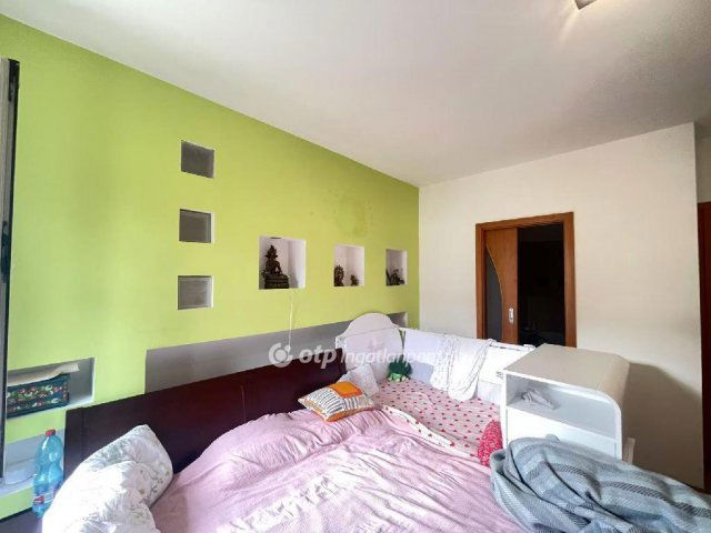 Eladó téglalakás, Budapesten, IX. kerületben 110 M Ft, 2 szobás