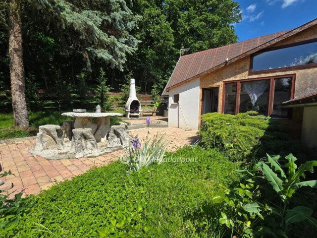 Eladó nyaraló, Döbröntén 50 M Ft, 2+2 szobás