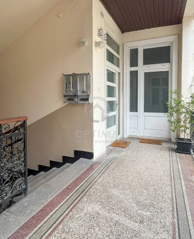 Eladó téglalakás, Budapesten, VI. kerületben 172.6 M Ft