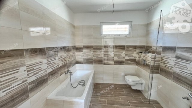 Eladó családi ház, Kecskeméten 95 M Ft, 4 szobás
