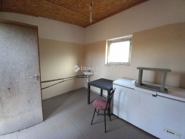 Eladó mezogazdasagi ingatlan, Kiskunmajsán 110 M Ft