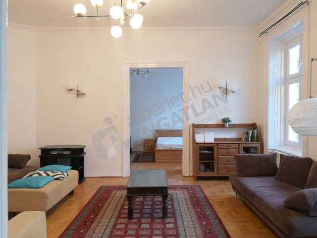 Kiadó téglalakás, albérlet, V. kerületben, Október 6. utcában