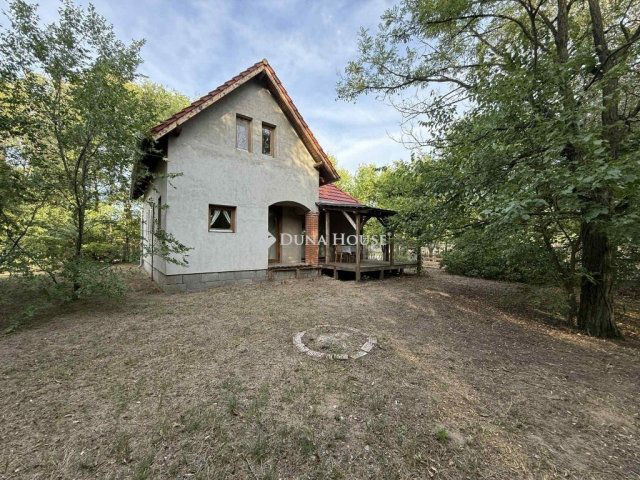 Eladó családi ház, Ballószögön 74.9 M Ft, 4 szobás