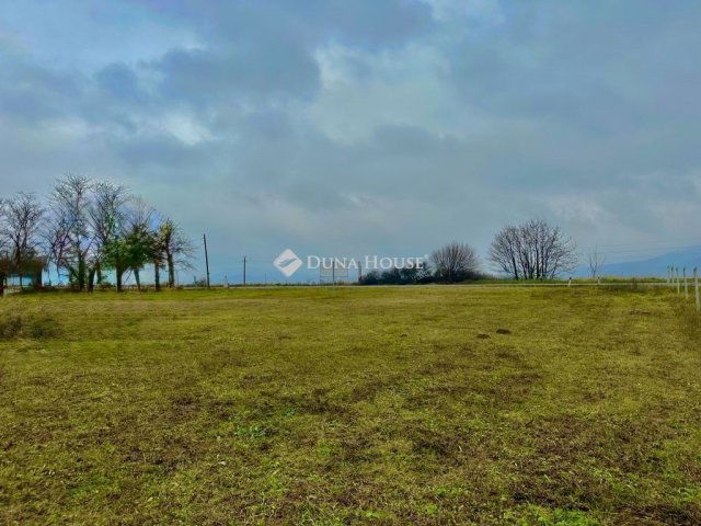 Eladó telek, Pilisvörösváron 135 M Ft / költözzbe.hu
